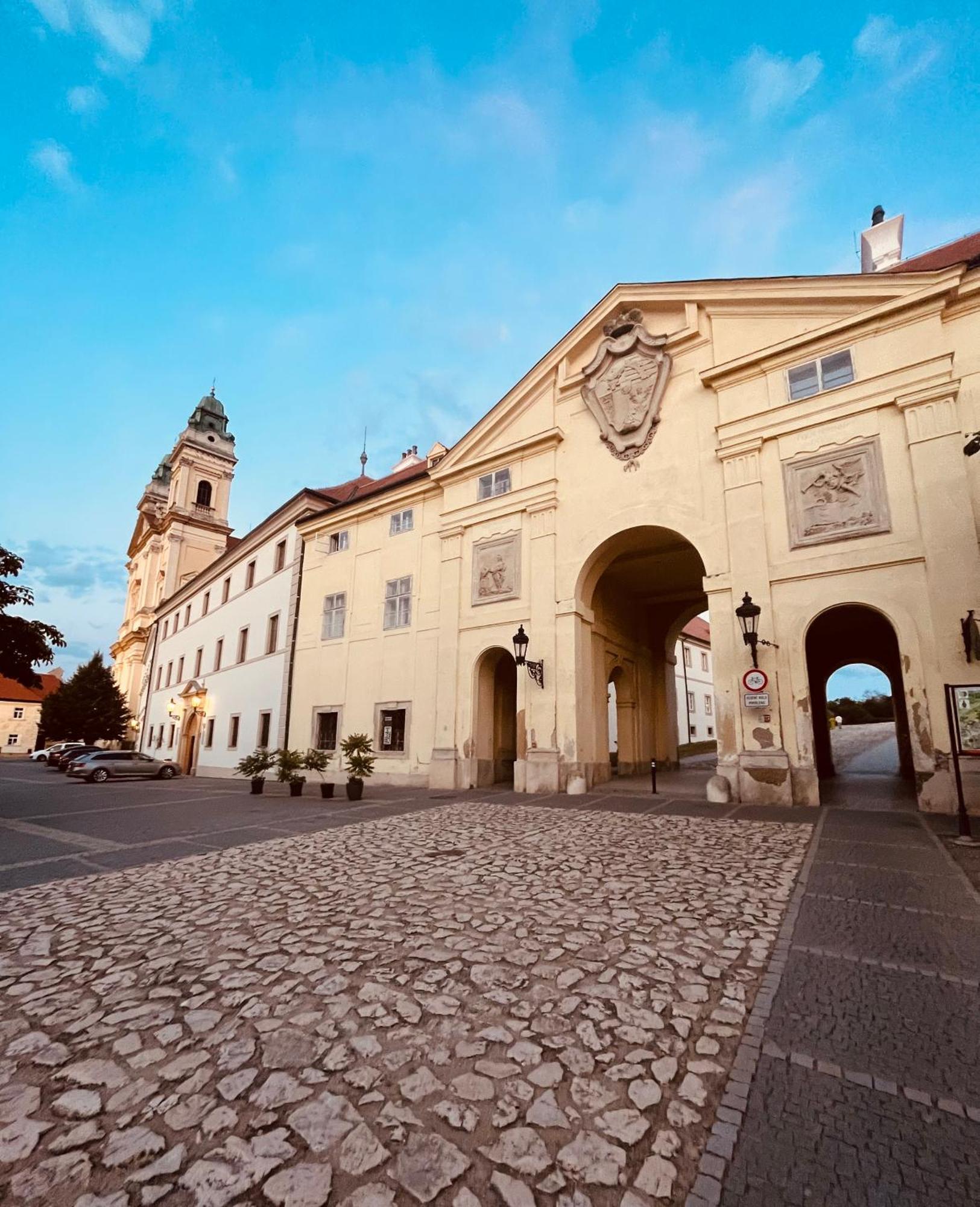 Relaxacni Studio Vera S Ubytovanim Valtice Kültér fotó